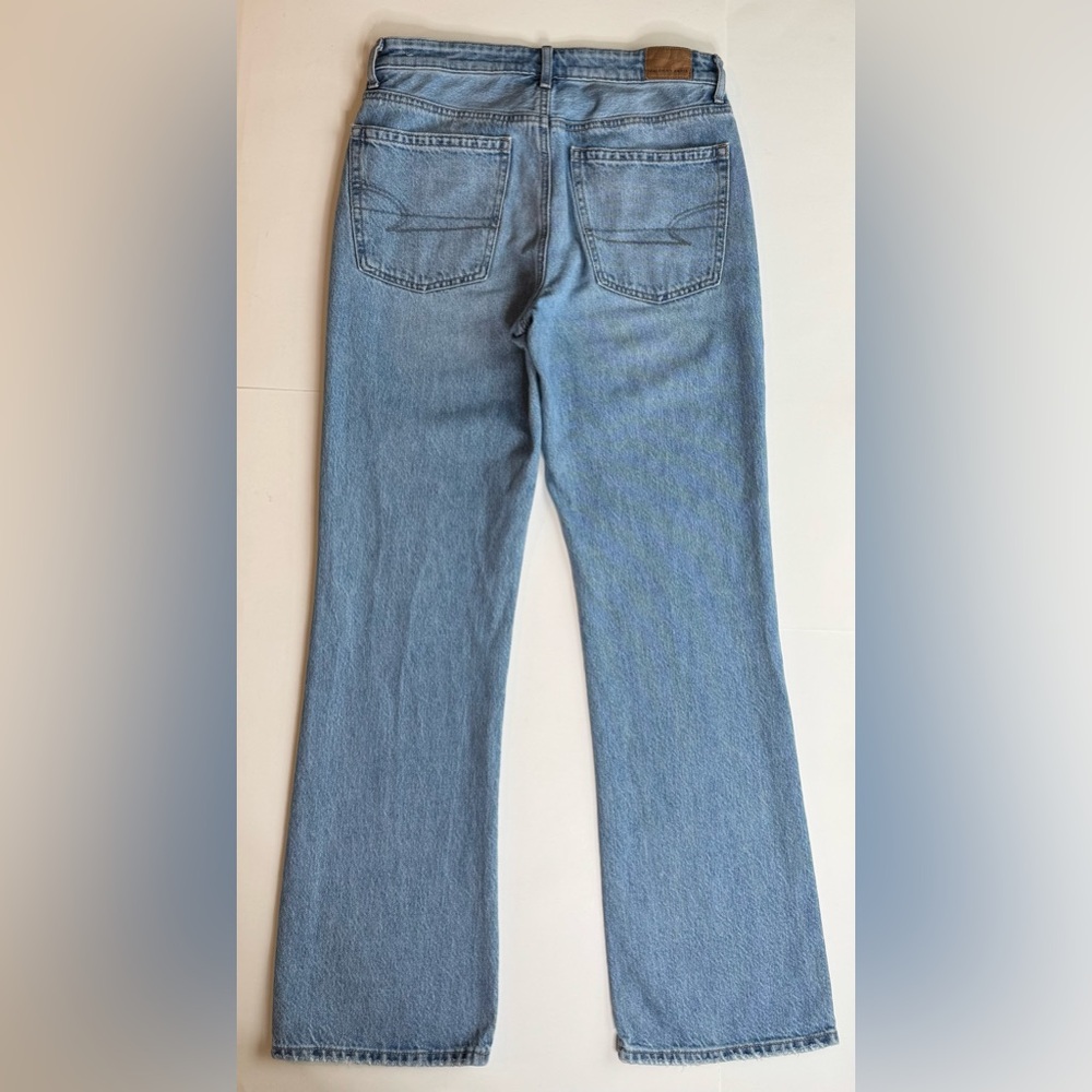 American Eagle Outfitters Light Blue Mid Rise 90s Bootcut Jeans Size 6 - Picture 8 of 14